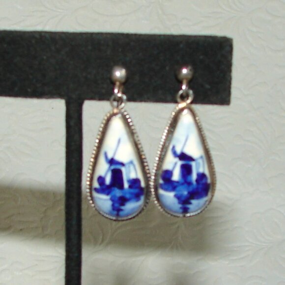 Sterling 835 Silver Delft Blue Windmill Drop/Dangle EARRINGS, Signed F54b - Picture 2 of 8